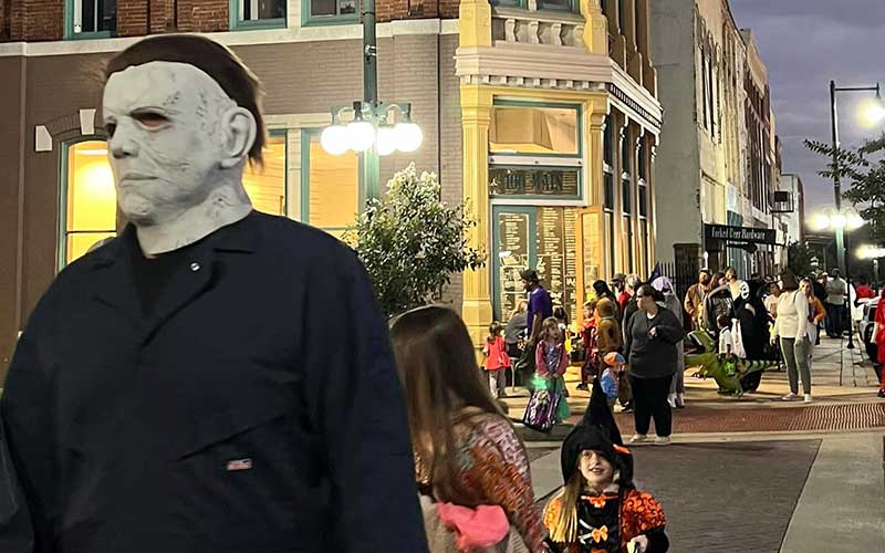 Downtown Trick or Treat